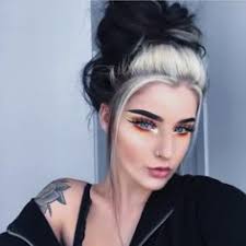 Lora Goodman (logo81)