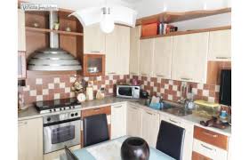 1274 sottomarina, appartamento di circa 90 mq., buone condizioni, primo piano, composto da ingresso, soggiorno con terrazza di 30 mq., cucina abitabile, 2 camere matrimoniali, 1 cameretta o studio, bagno, ampio garage. Privato Vende Appartamento Vendo Appartamento Arredato In Centro A Sottomarina Annunci Chioggia Frazione Sottomarina Rif 196877