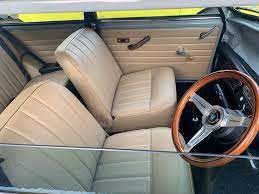 へんしん 今日はわざわざ群馬からシート交換に来てくれはった tomoko tanaka 5245 car seats seating