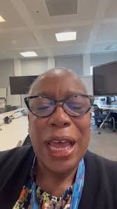 Annette Beckham's Instagram, Twitter & Facebook