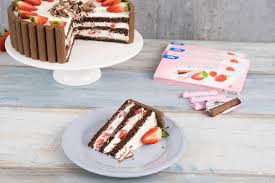 Yogurette Torte Erdbeer Joghurt Schokoladentorte Yogurette Torte Yogurette Torte Ohne Backen Schokoladentorte