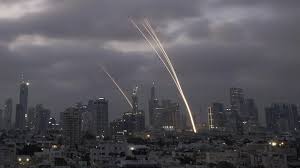 Fire for fire: 'Tehran will burn', warns Israel after missile barrage from  Iran - Times of India