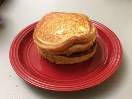 What sounds good to a late night gamer? A Review Of Jack In The Box S Munchie Meals Delishably