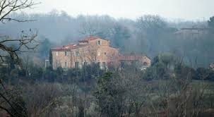 Property in città della pieve for sale direct from owners and real estate agents. K8ah5f8ki0tpym