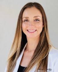 Shannon Stacy's Instagram, Twitter & Facebook