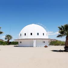 White light sounds is a sound meditation and wellness studio in los angeles (south bay). I Took A Sound Bath In The Desert And It Was Only Sort Of Absurd Bon Appetit