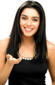 Images Of Asin In Ghajini Hairstyle Artist Indonesia Beautiful Bollywood Actress Most Beautiful Indian Actress Celebrities
