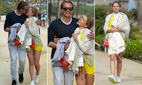 Schon als kind wollte victoria swarovski vor allem eines: Crystal Heiress Victoria Swarovski 25 Puts On A Loved Up Display With Werner Murz In Marbella Daily Mail Online