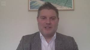 CLV Groupin toimistusjohtaja ja perustaja Neil Joyce puhuu Manchester  Unitedin arvosta ja sijoittamisesta jalkapalloon