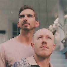 Brent Weatherly's Instagram, Twitter & Facebook