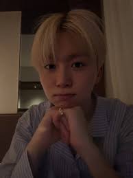 Yeoreobun!!! Seungkwan is Live!!! 💎🩷🩵