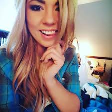 Alyssa Ford (@lorilou512)