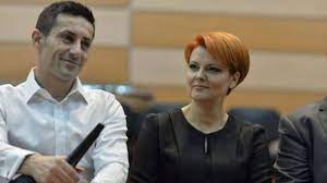 Cei doi miri au fost întâmpinați de o mulțime de simpatizanți, aflați în fața. OlguÅ£a Vasilescu DupÄƒ Ce DÄƒncilÄƒ A Fost IntrebatÄƒ DacÄƒ Claudiu Manda E BÄƒrbat Sau Nu Va Trebui SÄƒ MÄƒ IntrebaÅ£i Pe Mine Video B1 Ro