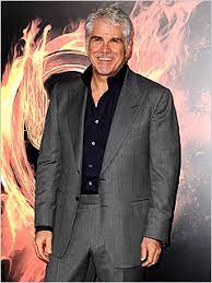  The Hunger Games Hits A Snag With Director Negotiations Gary Ross Has Yet To Sign On For Sequel Ew Com