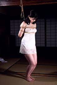 スリップ 緊縛 ❤️ Best adult photos at doai.tv