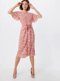 Bekijk meer ideeën over zomerjurk, kleding, jurken. Zomerjurken In De Sale Voor Dames Online Shoppen About You Zomerjurk Kleding Mode De Jurk