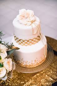 Glam Gatsby Inspired Wedding In Perth Ruffled Gatsby Cake Wedding Cake Pearls Cool Wedding Cakes