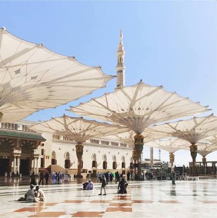 Umrah Essential Package