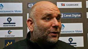 Styreleiaren fredar Emberland