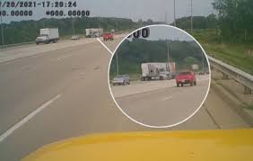 Dash cam video from fatal semi crash. Dashcam Video Shows Moment Reckless Driver Crashes Into Car Semi Truck Near Libertyville