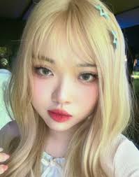 Local photographers! I'm a freelance makeup artist based in the area, and  my goal for 2023 is to venture out and work with other photographers