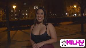 Ill make you famous bitch!! With a lies and money I managed to fuck a  Venezuelan with a huge ass - XNXX.COM