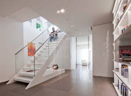 Doch jede wohnung, die sie besichtigt haben,. Penthouse Wohnung In Frankfurt Modern Schlafzimmer Frankfurt Am Main Von Krauter Dekorationsmaler Stuckateur Houzz