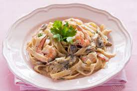 Aplikasi ini menyediakan kumpulan resep fettucini carbonara yang lengkap. Resepi Fettucine Carbonara Udang Dan Cendawan