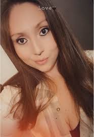 Jessica Halverson's Instagram, Twitter & Facebook