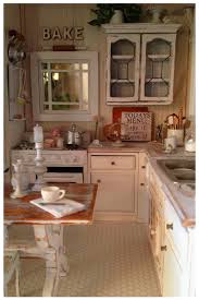 33 Farmhouse Style Kitchen Ideas Designs How To Decorate In 2020 Chic Kitchen Decor Shabby Chic Kitchen Decor Shabby Chic Kitchen