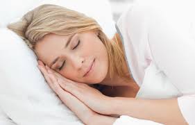 صور بنات نايمه