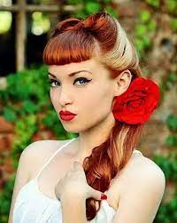 Using long bobby pins, you can create a similar look. Rockabilly Frisuren Newzealand Hairstyles Easy Vintage Hairstyles Vintage Hairstyles Hairstyles With Bangs