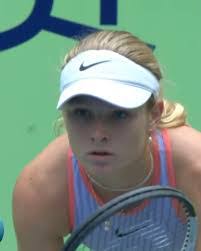 Laura Samson's Instagram, Twitter & Facebook