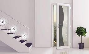 Selon les modèles, les verres decorglass peuvent être : Les Portes Grand Vitrage Decoratif Associent Luminosites Et Modernites