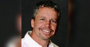 Fanny Chase's Instagram, Twitter & Facebook