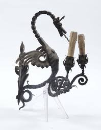 Gbs, made … applique candela firenze gabbie per uccelli oro antico portacandela ferro battuto luci braccia. Due Appliques In Ferro Battuto Con Drago Time Auction 3 2014 Cambi Casa D Aste