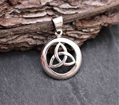 Pin Auf Schmuckdesign