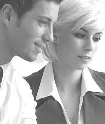 UNE VISION QUI MÈNE LOIN