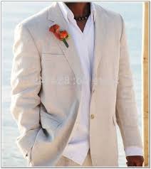 Ogni abito da uomo del nostro negozio vicino a milano è frutto di un impegno costante per la precisione e la cura di ogni particolare, affinché ogni attenzione: Pin Su Stuff To Buy