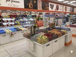 Pin Su Allestimenti Per Negozi E Supermercati