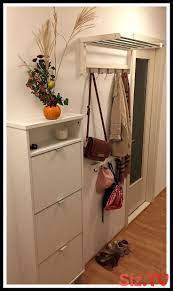 Billigt kommode, som fra start har skræmmer og beskidt. Kleiner Flur Wenig Moglichkeiten Garderobe Und Schuhschrank In Weiss Saisona Flur Fl My Blog Kleine Flure Garderobe Kleiner Flur Kleine Garderobe