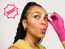 Sara Strawn's Instagram, Twitter & Facebook