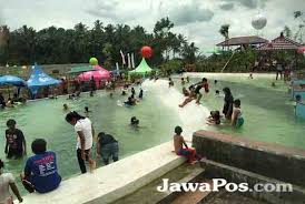 Kawasan ini menyediakan 3 kolam bertingkat dengan. Tiket Masuk Umbul Madiun 2018 Tour Informasi Dan Tiket Wisata 2020