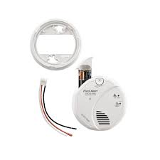Some even have humidity and temperature sensors which give a more complete picture of your needs to be cleaned regularly to avoid false alarms. First Alert Sc7010bv Talking Hardwire Photoelectric Smoke Carbon Monoxide Alarm First Alert Store