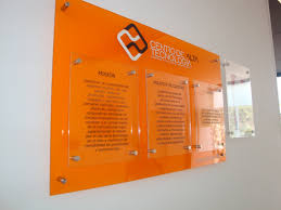 Nos dedicamos a la distribución de vidrio texturizado nuestras instalaciones están en cafetal no. Metalacrilicos Metalacrilicos