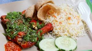 Featured in brilliant chicken dishes from around the world. Green Chilli Chicken Rice Irresistible Medley Of Flavours Textures On A Plate At Sims Place Sethlui Com