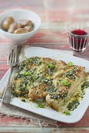 Filets De Merlu Sauce Verte Recette Filet De Merlu Recettes De Cuisine Recette Poisson