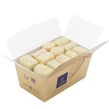 Leonidas Ballotin Chocolats Blancs Assortis Leonidas Warneton Ballotin Chocolat Beurre De Cacao Chocolat Blanc