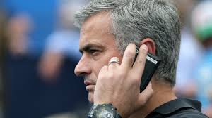 Report: Man United has until May to offer Mourinho the job