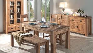 Epingle Par Makossa Sur Makossa Lodge Table Et Chaises Chaises Bois Couleur Miel